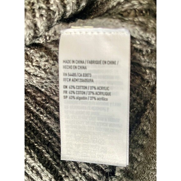 American Eagle Womens Sweater Gray Lace Up VNeck Long Sleeve Size M Lightly Worn - Picture 6 of 6